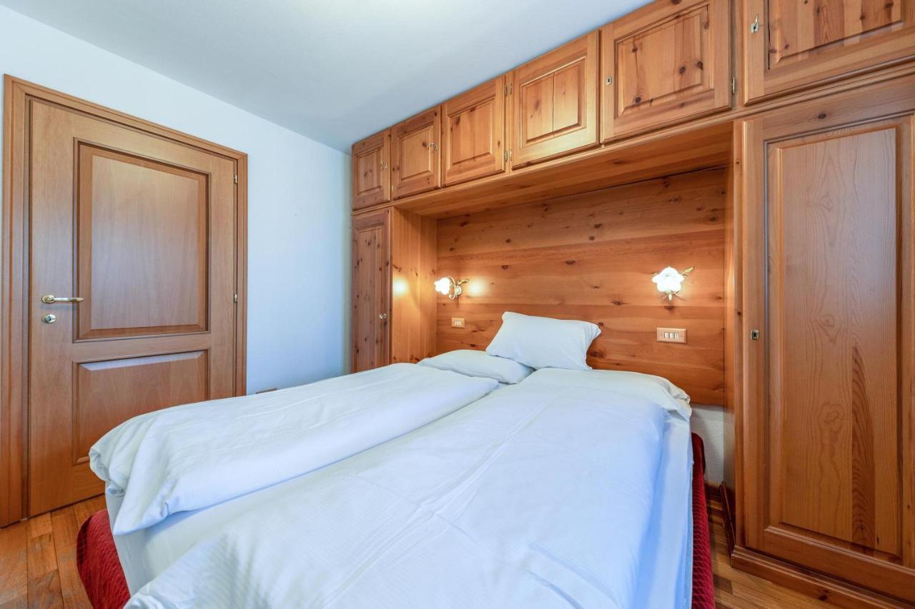 Ciasa Sommavilla Calendula Vigo di Fassa Buitenkant foto